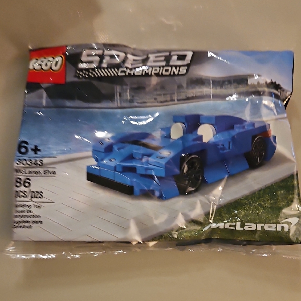 LEGO Speed Champions Blue McLaren Elva
